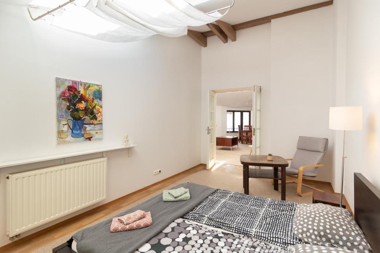 Appartamento Pearl Loft In The Center Of Cracovia Esterno foto