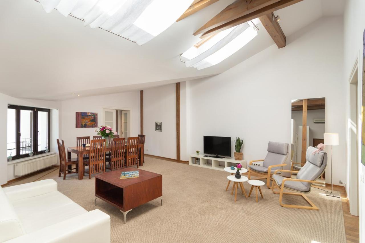 Appartamento Pearl Loft In The Center Of Cracovia Esterno foto